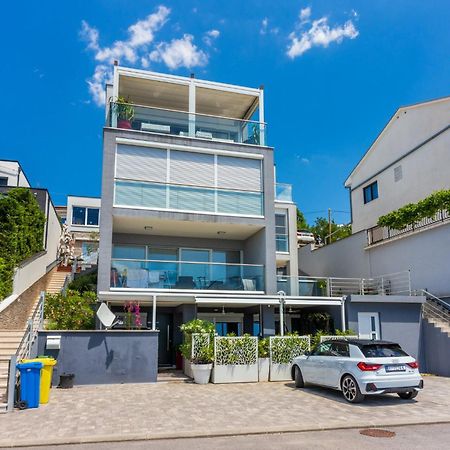 Panoramica Apartment With Whirlpool Crikvenica Eksteriør bilde