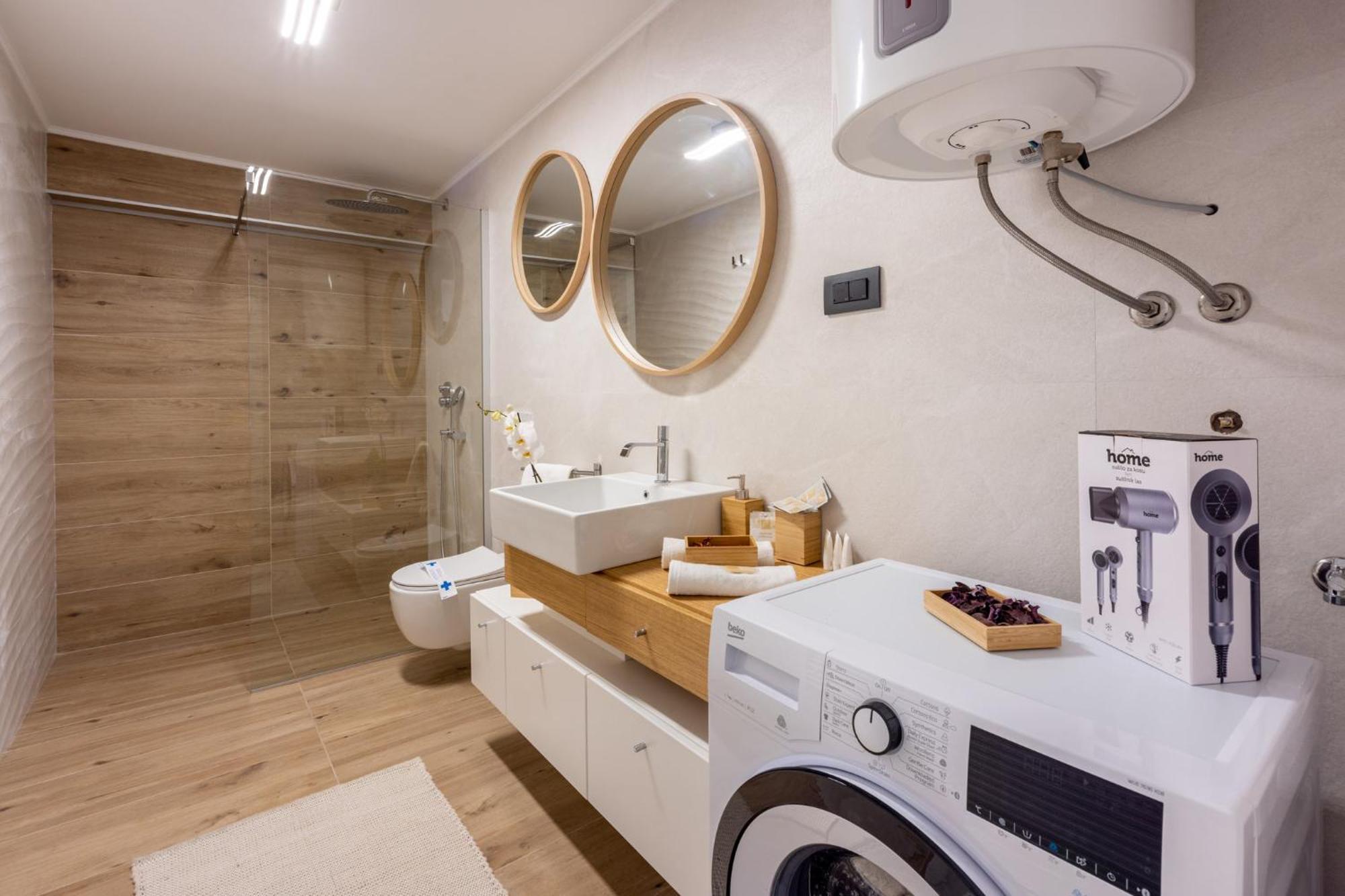 Panoramica Apartment With Whirlpool Crikvenica Eksteriør bilde