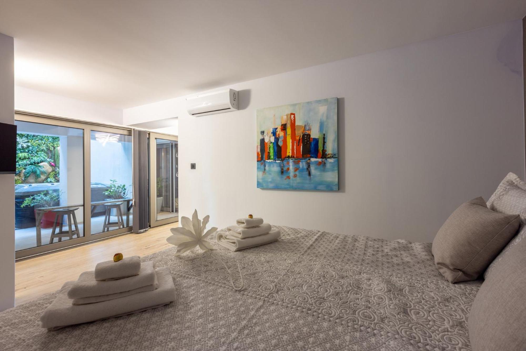 Panoramica Apartment With Whirlpool Crikvenica Eksteriør bilde