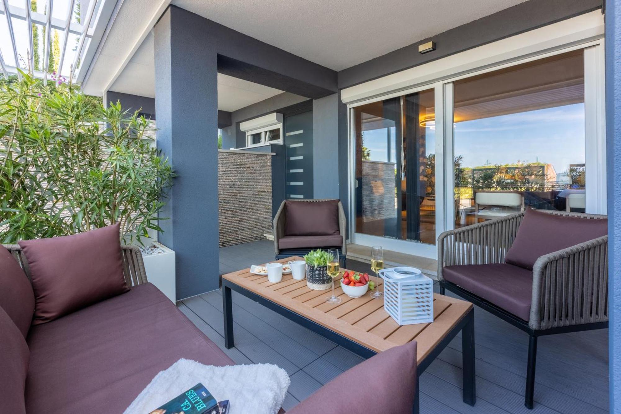 Panoramica Apartment With Whirlpool Crikvenica Eksteriør bilde